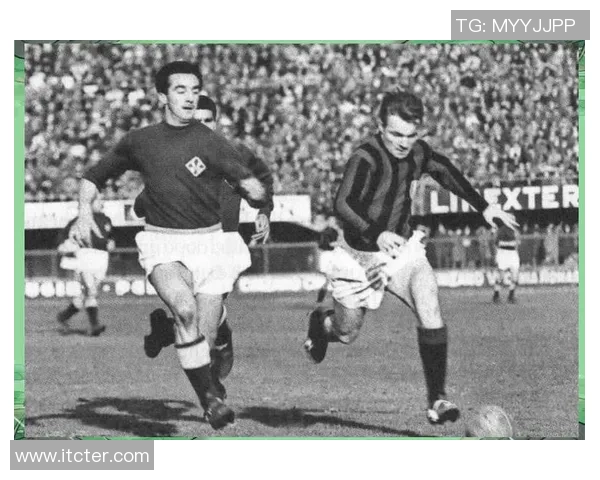 回顾99年足球明星的辉煌岁月与传奇瞬间